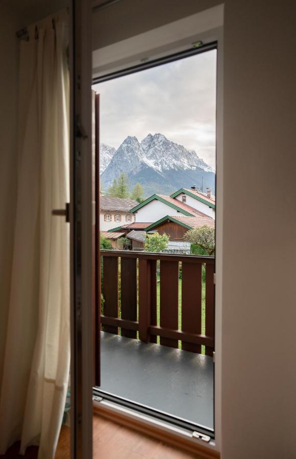 Haus Mit Wunderschoenem Ausblick Und Garten 가르미슈파르텐키르헨 외부 사진